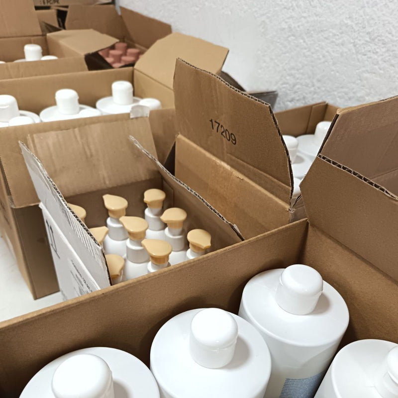 Cajas de producto en preparación
